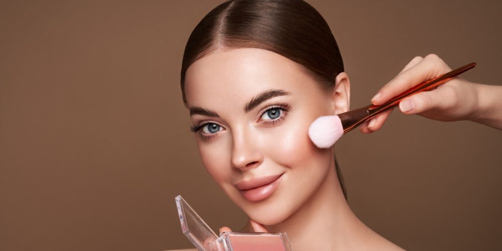 Skincare Tips for Maintaining a Healthy Complexion Under Heavy Makeup